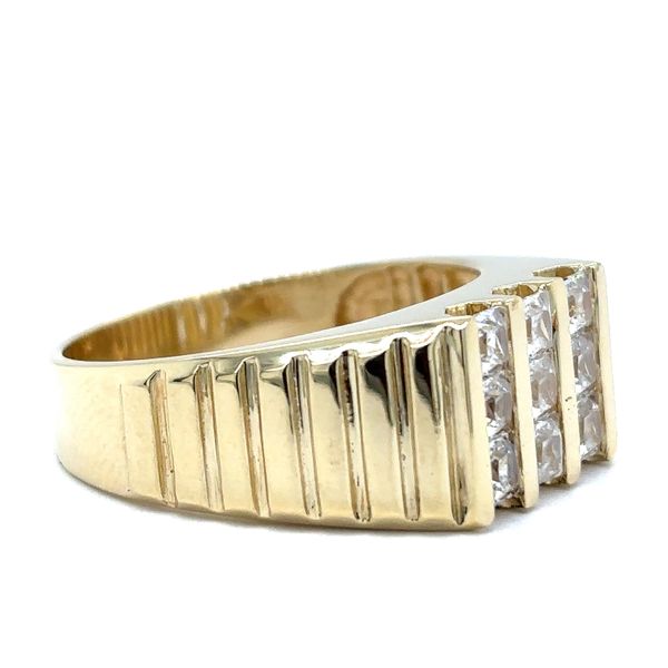 Estate 14K Yellow Gold CZ Signet Ring Image 2 Georgetown Jewelers Wood Dale, IL