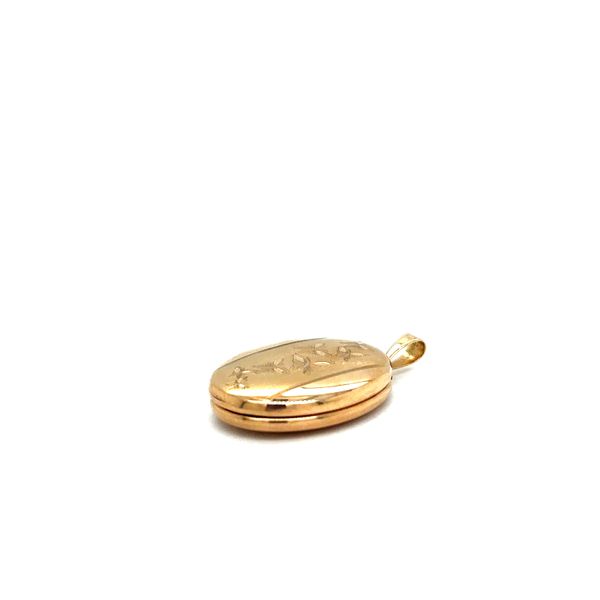 Estate 10K Yellow Gold Oval Butterfly Locket Image 2 Georgetown Jewelers Wood Dale, IL