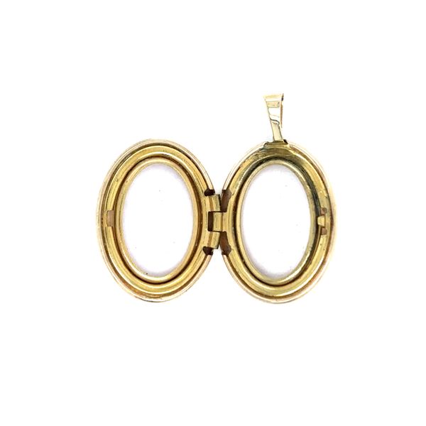 Estate 10K Yellow Gold Oval Butterfly Locket Image 3 Georgetown Jewelers Wood Dale, IL