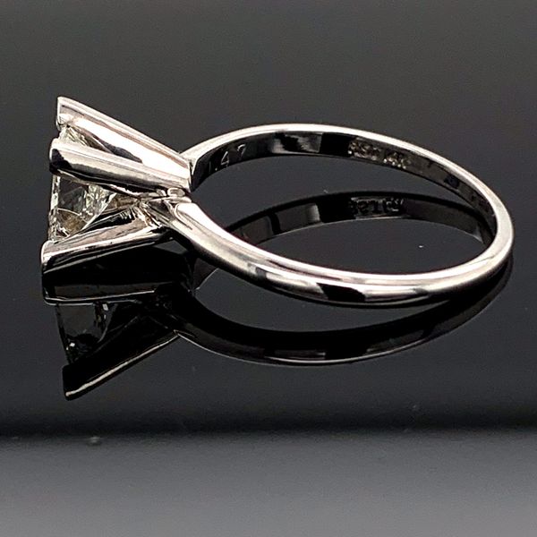 1.47Ct Princess Cut Diamond Engagement Ring Image 3 Geralds Jewelry Oak Harbor, WA