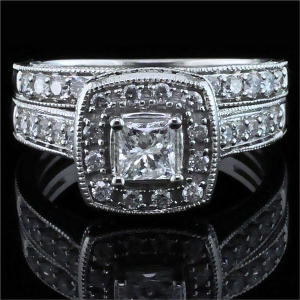 Princess Cut Diamond Wedding Set Geralds Jewelry Oak Harbor, WA