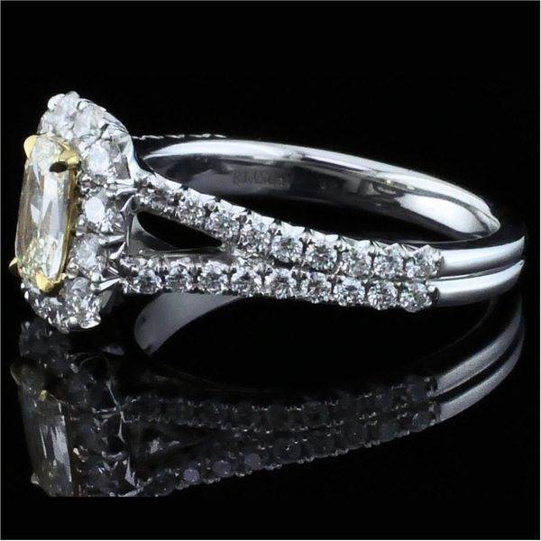 Henri Daussi Diamond Engagement Ring, 1.32ct Total Diamond Weight Image 2 Geralds Jewelry Oak Harbor, WA