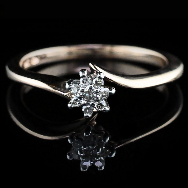 10K Diamond Cluster Wedding Set Image 3 Geralds Jewelry Oak Harbor, WA