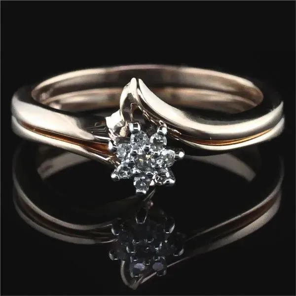 10K Diamond Cluster Wedding Set Geralds Jewelry Oak Harbor, WA