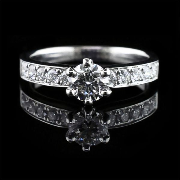 18K White Gold Diamond Engagement Ring Geralds Jewelry Oak Harbor, WA