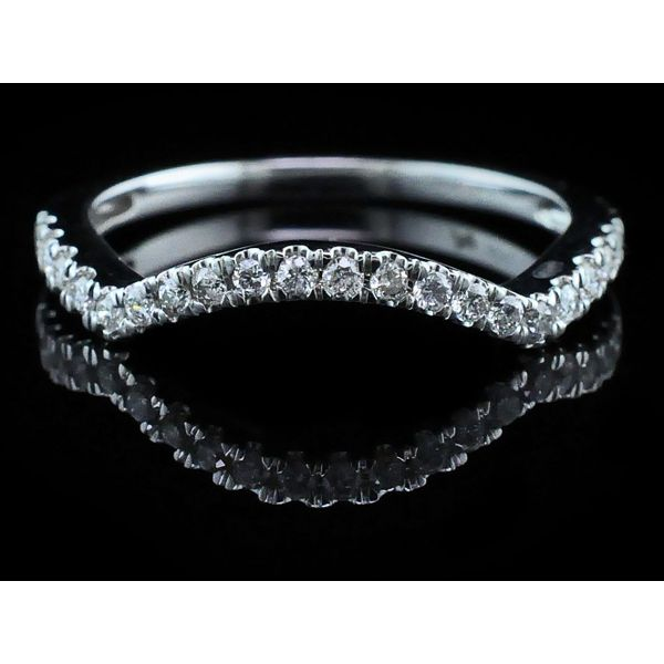Cluster Style Diamond Engagement Ring Image 5 Geralds Jewelry Oak Harbor, WA