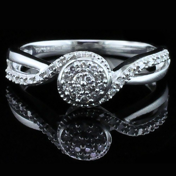 10K Diamond Cluster Wedding Set Image 4 Geralds Jewelry Oak Harbor, WA