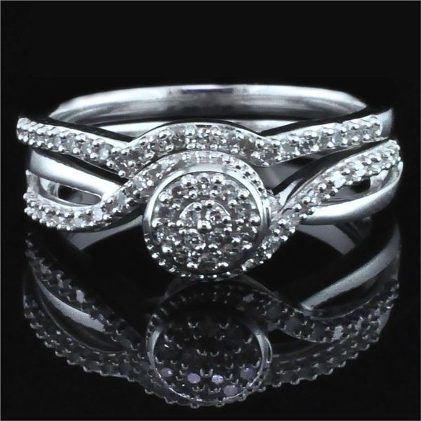 10K Diamond Cluster Wedding Set Geralds Jewelry Oak Harbor, WA