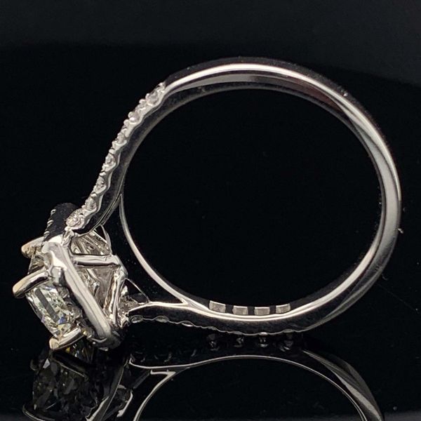 Diamond Halo Engagement Ring Image 3 Geralds Jewelry Oak Harbor, WA