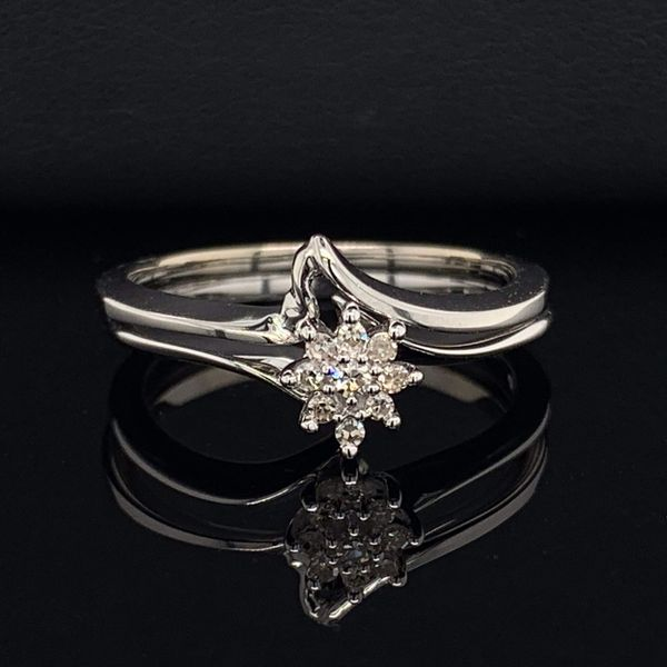 White Gold and Diamond Cluster Wedding Set Geralds Jewelry Oak Harbor, WA