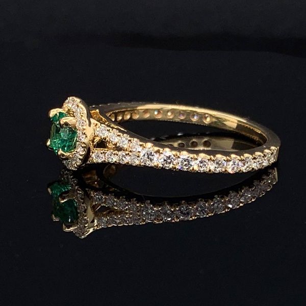Emerald and Diamond Halo Engagement Ring Image 2 Geralds Jewelry Oak Harbor, WA