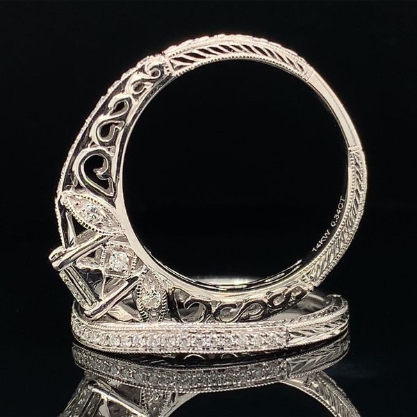 Carved Vintage Style Princess Cut Diamond Wedding Set Image 4 Geralds Jewelry Oak Harbor, WA