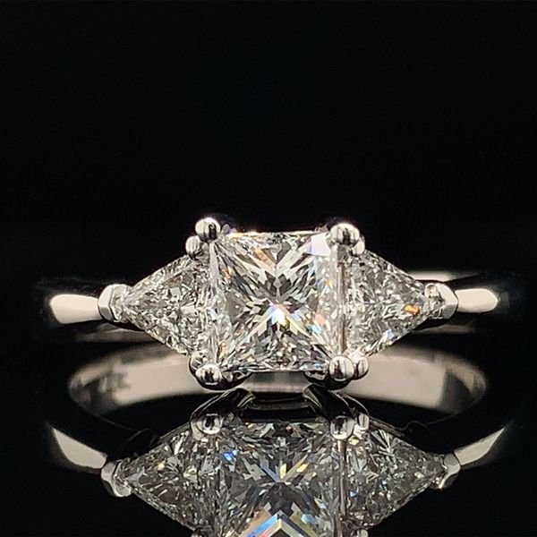 Three Stone Style Diamond Engagement Ring Geralds Jewelry Oak Harbor, WA