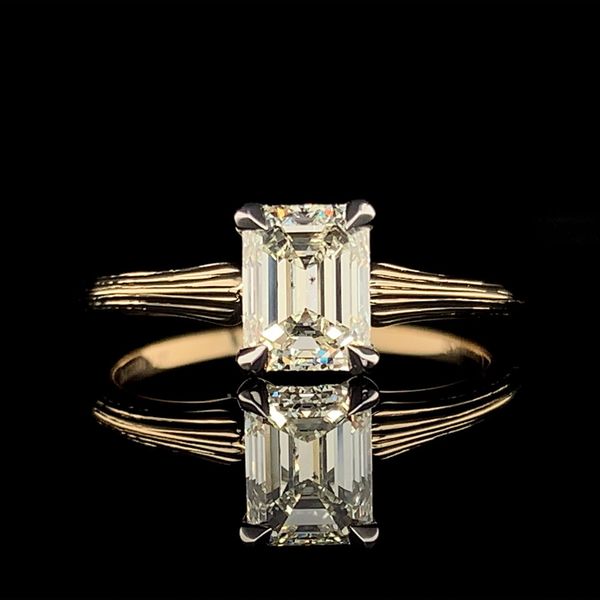 1.02Ct Emerald Cut Diamond Engagement Ring Geralds Jewelry Oak Harbor, WA
