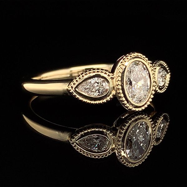 Three Stone Diamond Engagement Ring Image 3 Geralds Jewelry Oak Harbor, WA