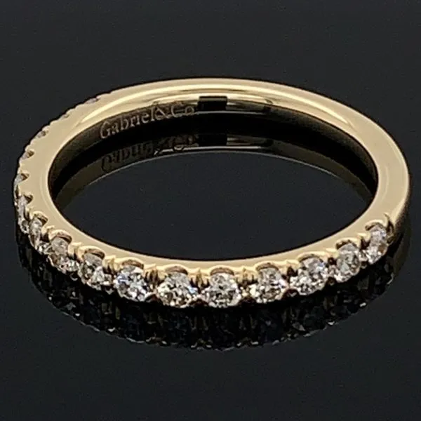 Gabriel & Co. Diamond Wedding Band Image 2 Geralds Jewelry Oak Harbor, WA