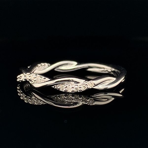 Twisting White Gold And Diamond Band Image 2 Geralds Jewelry Oak Harbor, WA