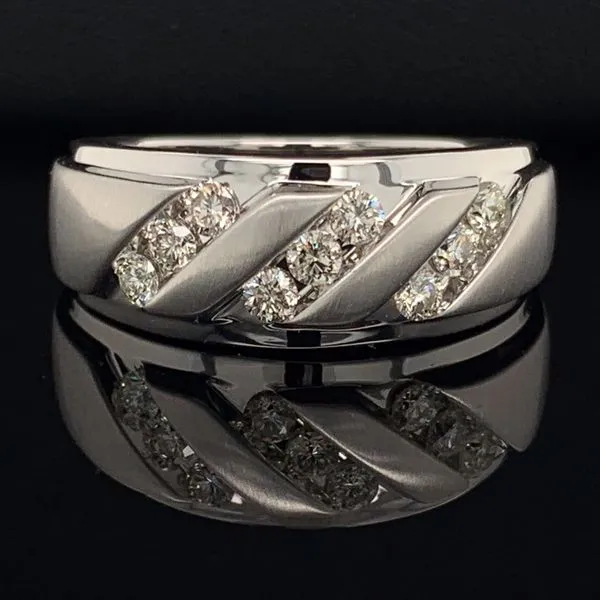 White Gold And Diamond Men's Wedding Ring Geralds Jewelry Oak Harbor, WA