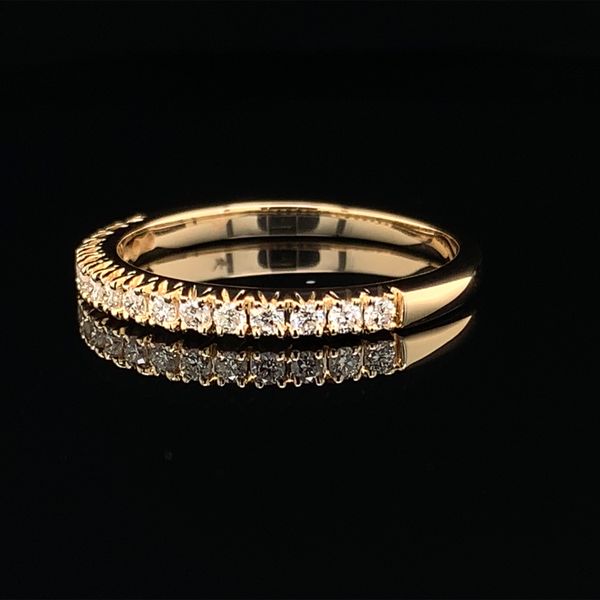 Yellow Gold Diamond Anniversary Band, .25cttw Image 3 Geralds Jewelry Oak Harbor, WA