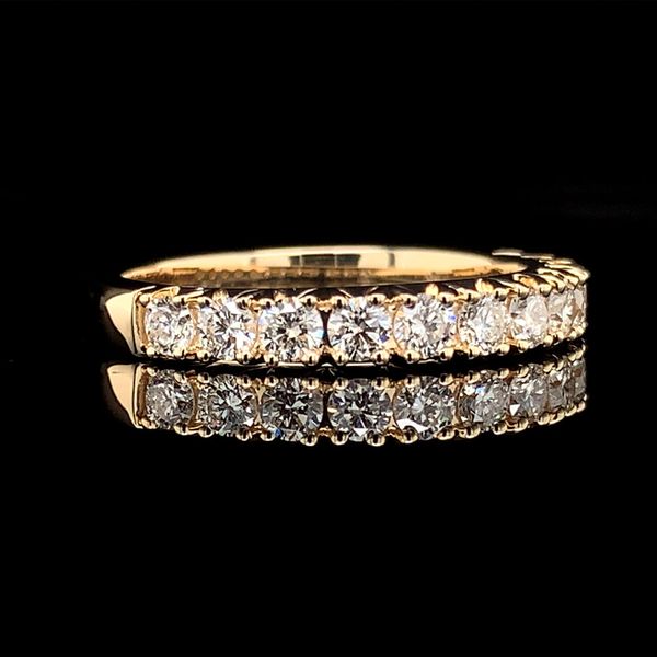 Yellow Gold Diamond Anniversary Band, .75cttw Image 3 Geralds Jewelry Oak Harbor, WA