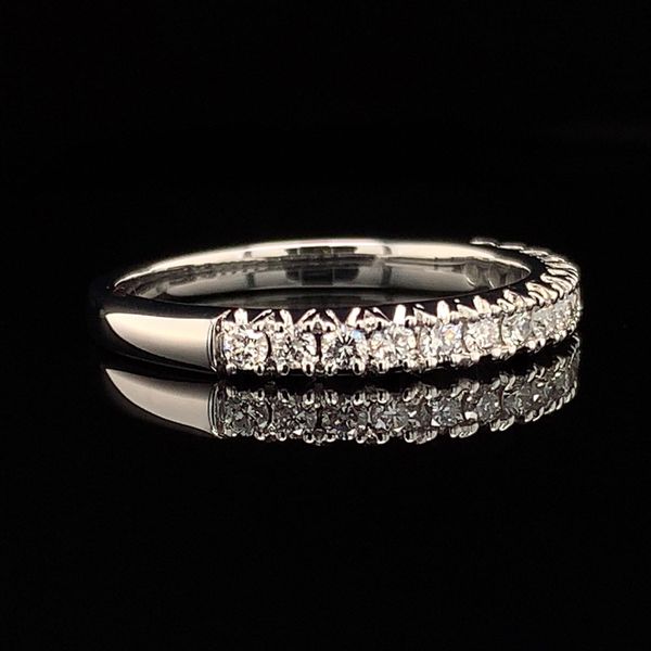 Yellow Gold Diamond Anniversary Band, .33cttw Image 2 Geralds Jewelry Oak Harbor, WA