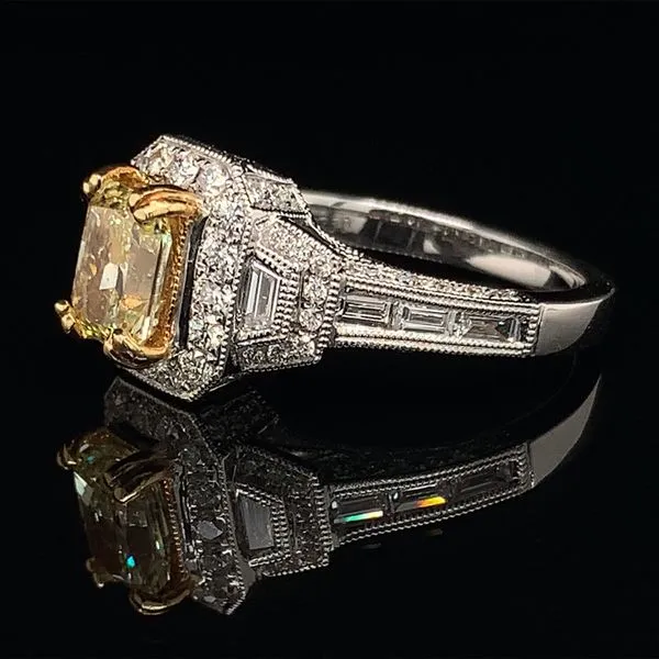 Vintage Style Fancy Yellow Diamond Ring Image 3 Geralds Jewelry Oak Harbor, WA