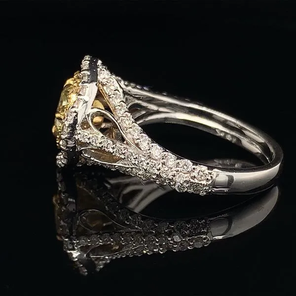 18K Two Tone Natural Fancy Yellow and White Diamond Ring Image 3 Geralds Jewelry Oak Harbor, WA