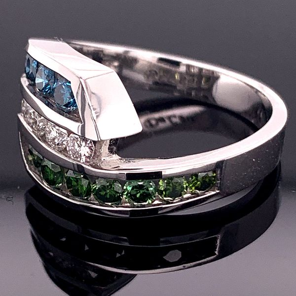 Ladies DeLeo Colored Diamond Fashion Ring Image 2 Geralds Jewelry Oak Harbor, WA