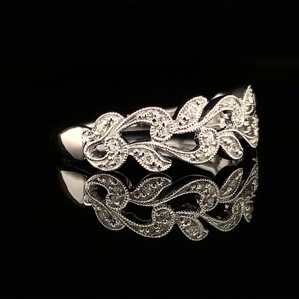 Freeform Scrolling Diamond Ring Image 2 Geralds Jewelry Oak Harbor, WA