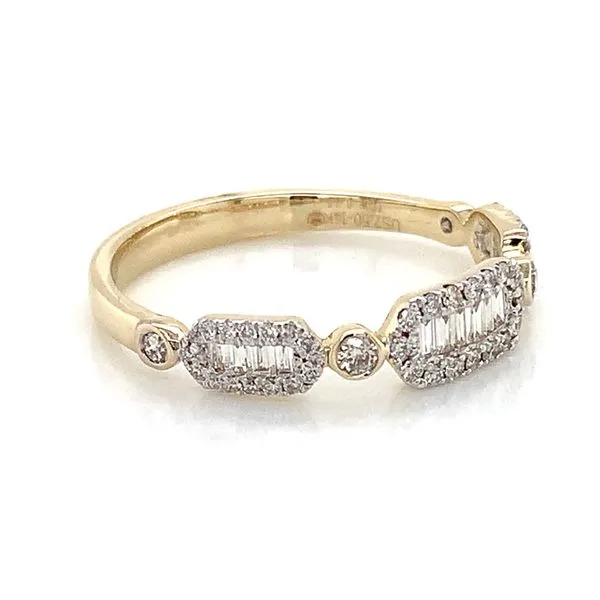 Two Tone Baguette And Round Diamond Fashion Ring Image 5 Geralds Jewelry Oak Harbor, WA