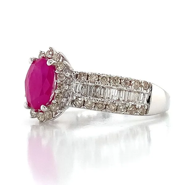 Oval Ruby and Diamond Ring Image 5 Geralds Jewelry Oak Harbor, WA