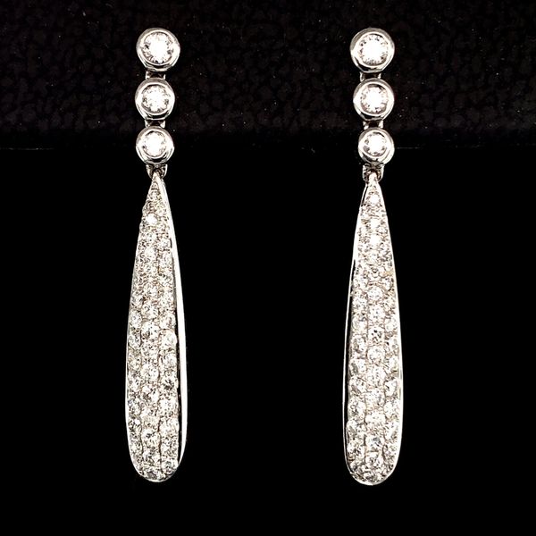 14K White Gold And Diamond Teardrop Dangle Earrings Geralds Jewelry Oak Harbor, WA