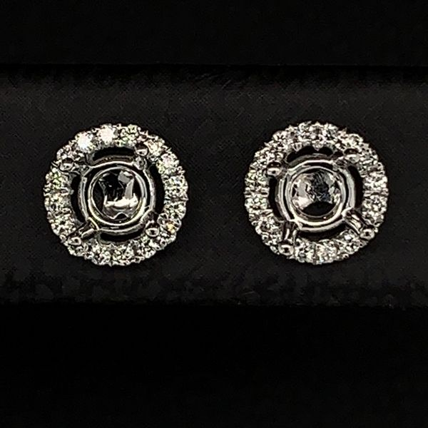 18K White Gold Halo Style Diamond Earrings Image 2 Geralds Jewelry Oak Harbor, WA