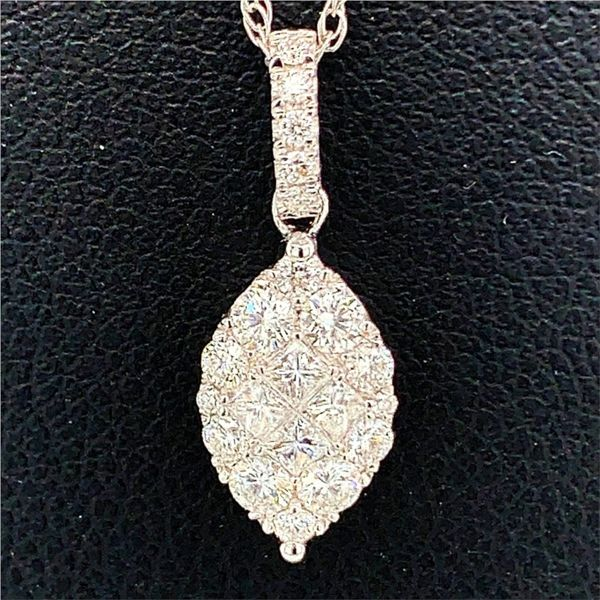 18K White Gold And Diamond Marquise Cluster Pendant Geralds Jewelry Oak Harbor, WA