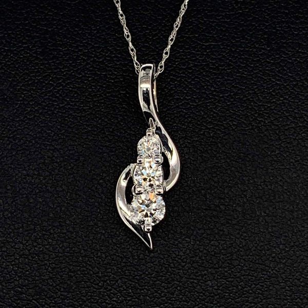 .50ct Total Weight Hearts And Arrows Diamond Three Stone Pendant Geralds Jewelry Oak Harbor, WA