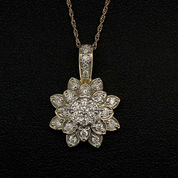 10K Yellow Gold And Diamond Ladies Fashion Pendant Geralds Jewelry Oak Harbor, WA