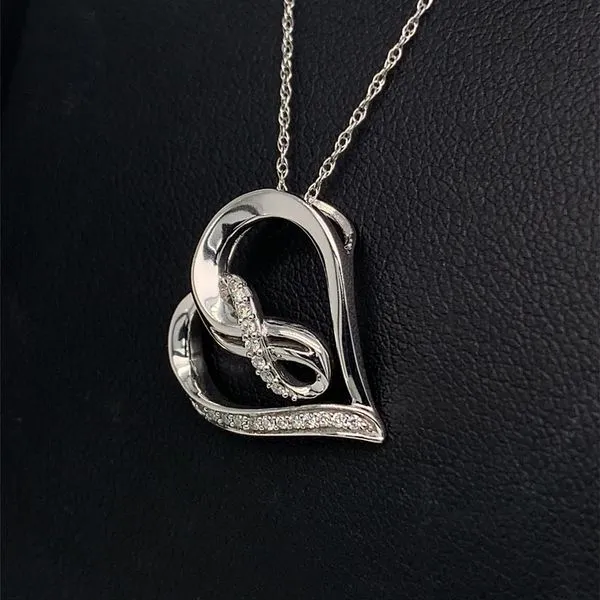 10K White Gold And Diamond Heart Shape Pendant Image 2 Geralds Jewelry Oak Harbor, WA
