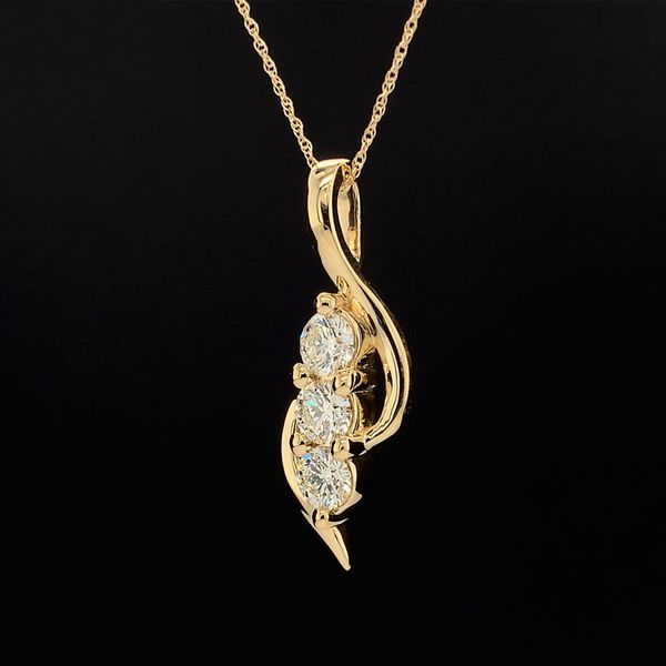 .96cttw Hearts and Arrows Diamond Three Stone Pendant in Yellow Gold Image 2 Geralds Jewelry Oak Harbor, WA