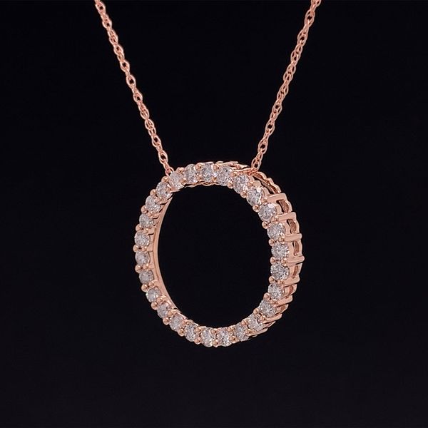 Rose Gold Diamond Circle Pendant Image 2 Geralds Jewelry Oak Harbor, WA