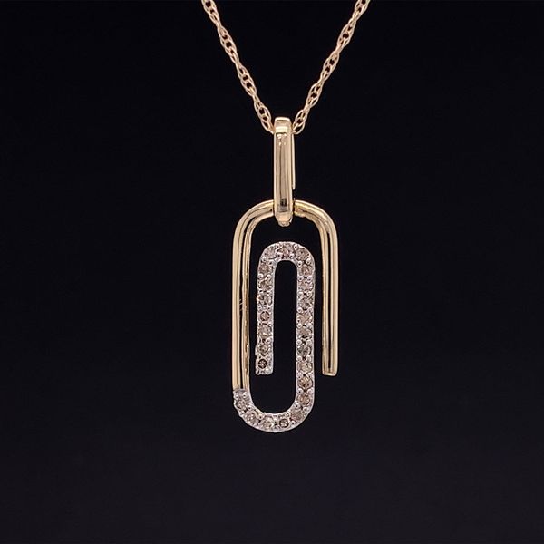 Yellow Gold and Diamond Paperclip Pendant Geralds Jewelry Oak Harbor, WA