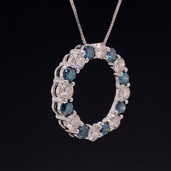 Blue And White Diamond Circle Pendant Image 3 Geralds Jewelry Oak Harbor, WA