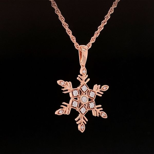 Diamond Snowflake Pendant Image 2 Geralds Jewelry Oak Harbor, WA