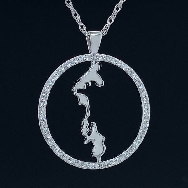 Custom Whidbey Island Diamond Circle Pendant Geralds Jewelry Oak Harbor, WA