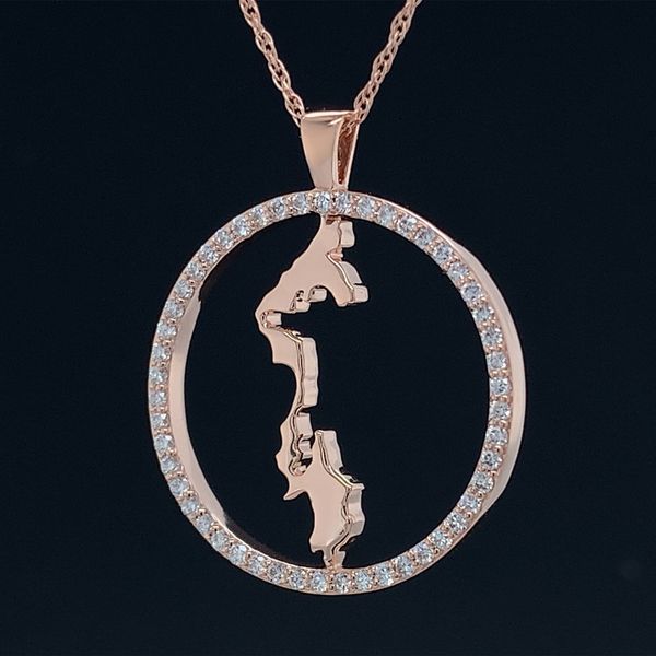 Custom Whidbey Island Diamond Circle Pendant Image 2 Geralds Jewelry Oak Harbor, WA