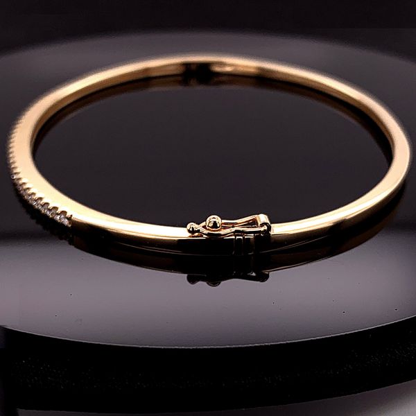 14K Yellow Gold and Diamond Bangle Bracelet Image 3 Geralds Jewelry Oak Harbor, WA