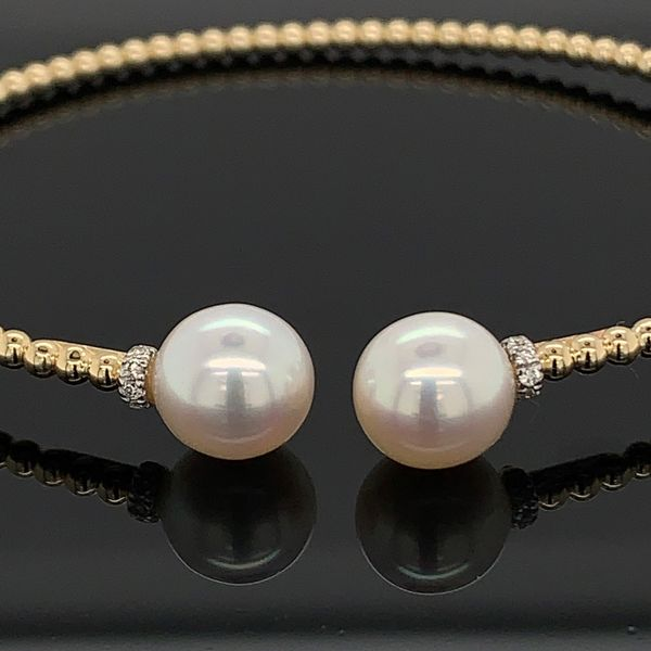 Gabriel & Co. Freshwater Pearl and Diamond Bangle Bracelet Image 2 Geralds Jewelry Oak Harbor, WA