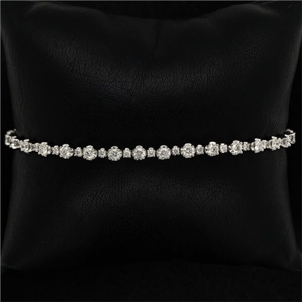 Gabriel & Co.14K White Gold Buttercup Set Diamond Tennis Bracelet Geralds Jewelry Oak Harbor, WA