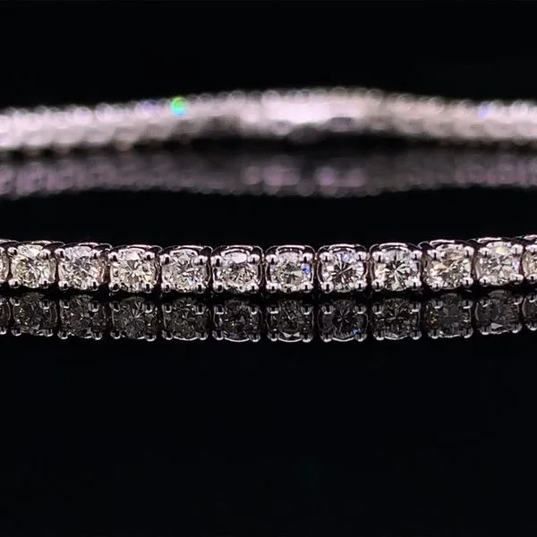 Diamond Tennis Bracelet Image 2 Geralds Jewelry Oak Harbor, WA