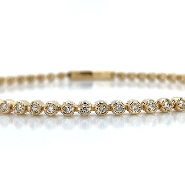 Yellow Gold Natural Diamond Tennis Bracelet Image 4 Geralds Jewelry Oak Harbor, WA