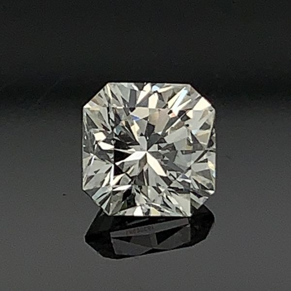 .81ct Square Radiant Cut Diamond Geralds Jewelry Oak Harbor, WA